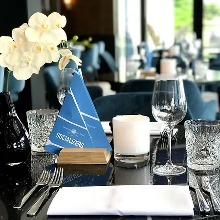 Fletcher Restaurant Loosdrecht-amsterdam ロースドレヒト