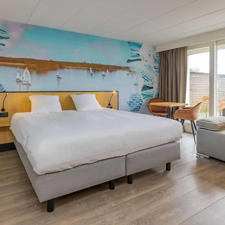 Fletcher Restaurant Loosdrecht-amsterdam ホテル 4*
