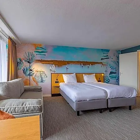 Fletcher Restaurant Loosdrecht-amsterdam Hotel 4*
